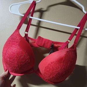 Victoria's Secret Bombshell Bra- EUC (if ever worn) - Size 36C